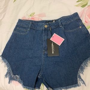 Pretty little thing shorts